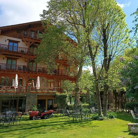 Hotel Estanys Blaus
