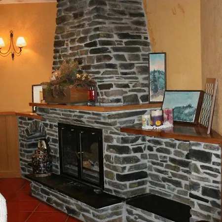 Hotel Estanys Blaus 3*