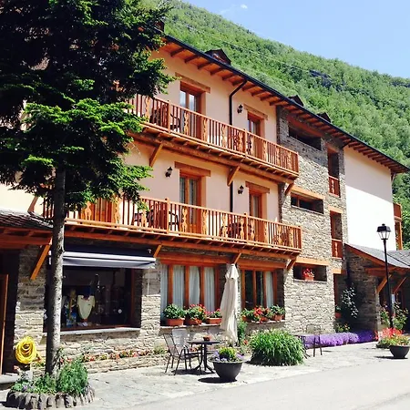 Hotel Estanys Blaus