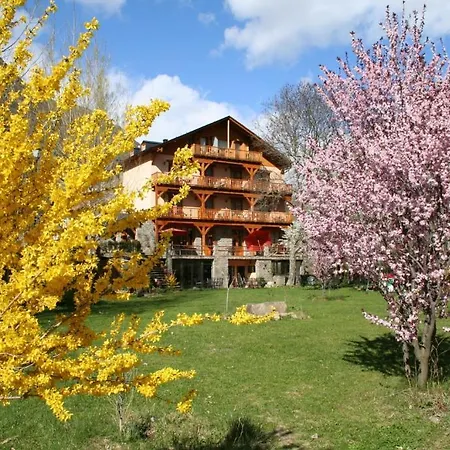 Estanys Blaus Hotel 3*